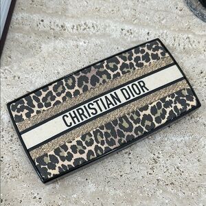 Dior Limited Edition Mitzah Eyeshadow Palette 001